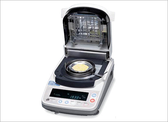 Moisture Analyzer